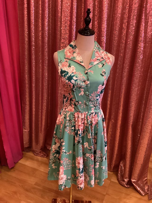 retro vixen dresses Resale